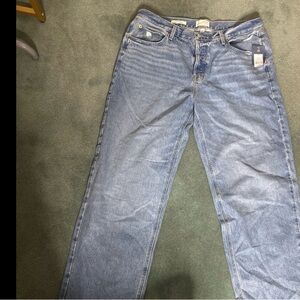 Universal Thread Target Light Blue Women's Straight Leg Jeans